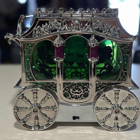 BNWT~2023 Bath and Body Works Halloween Carriage - Picture 7 of 7